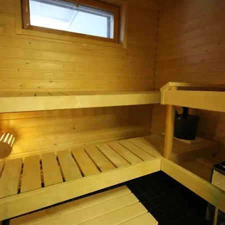 Spacious For 6 With Sauna *