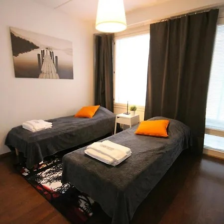 Spacious For 6 With Sauna Apartment
