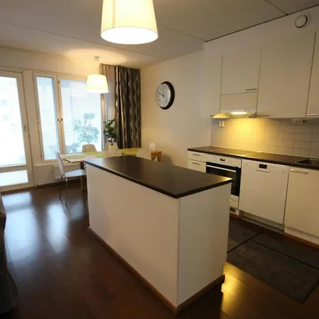 Spacious For 6 With Sauna Apartment